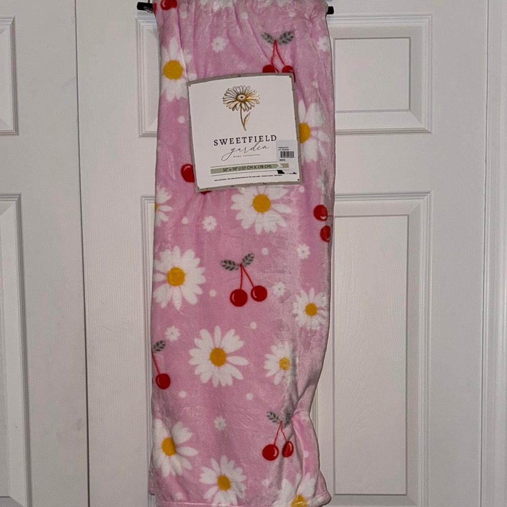 Pink and White Floral & Cherries Throw/Blanket with Soft Fabric, NEW